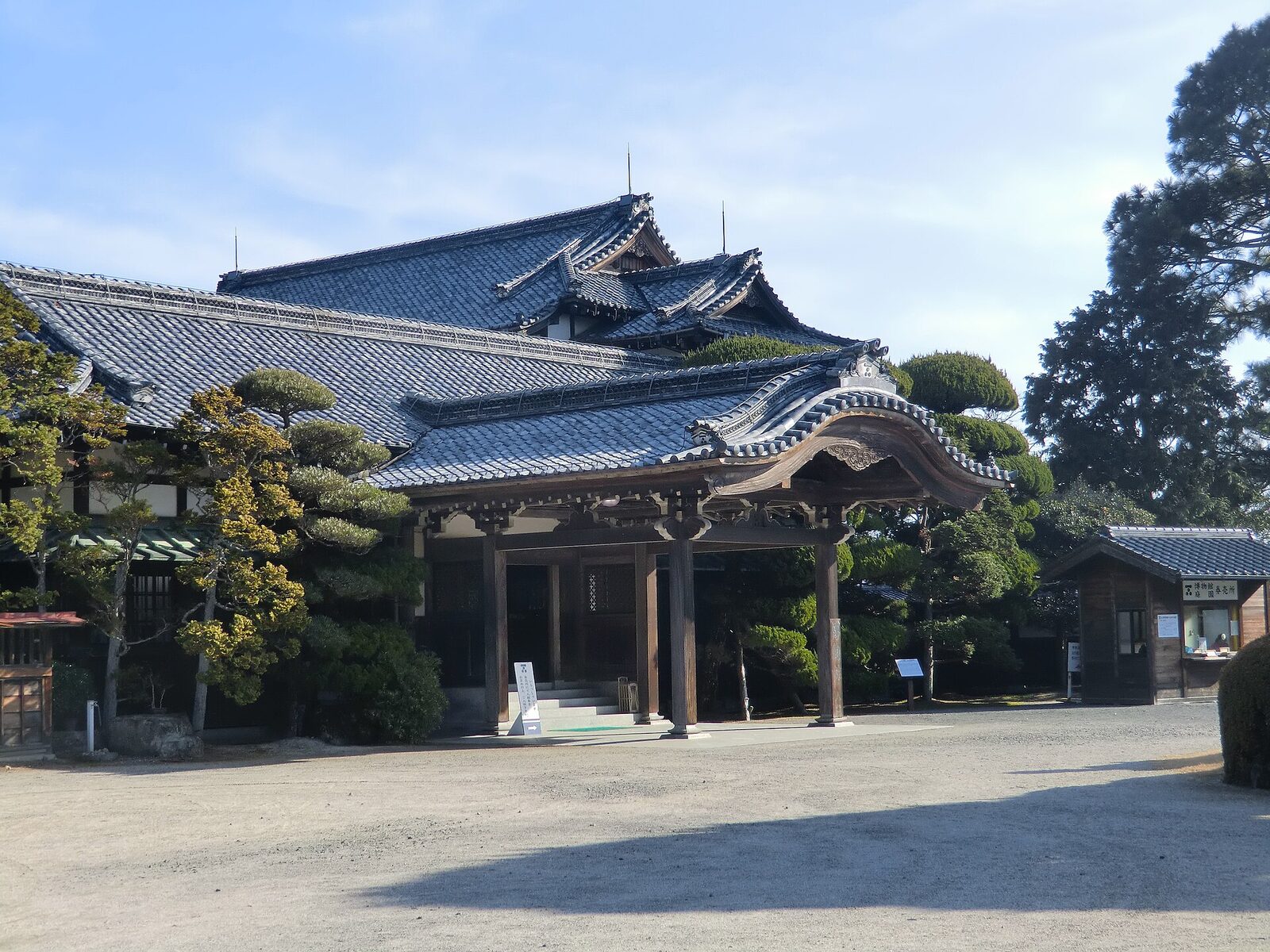 10月30日から 防府市 毛利博物館の特別展「国宝」 入館は16時30分まで・団体は1,170円・未就学児は無料