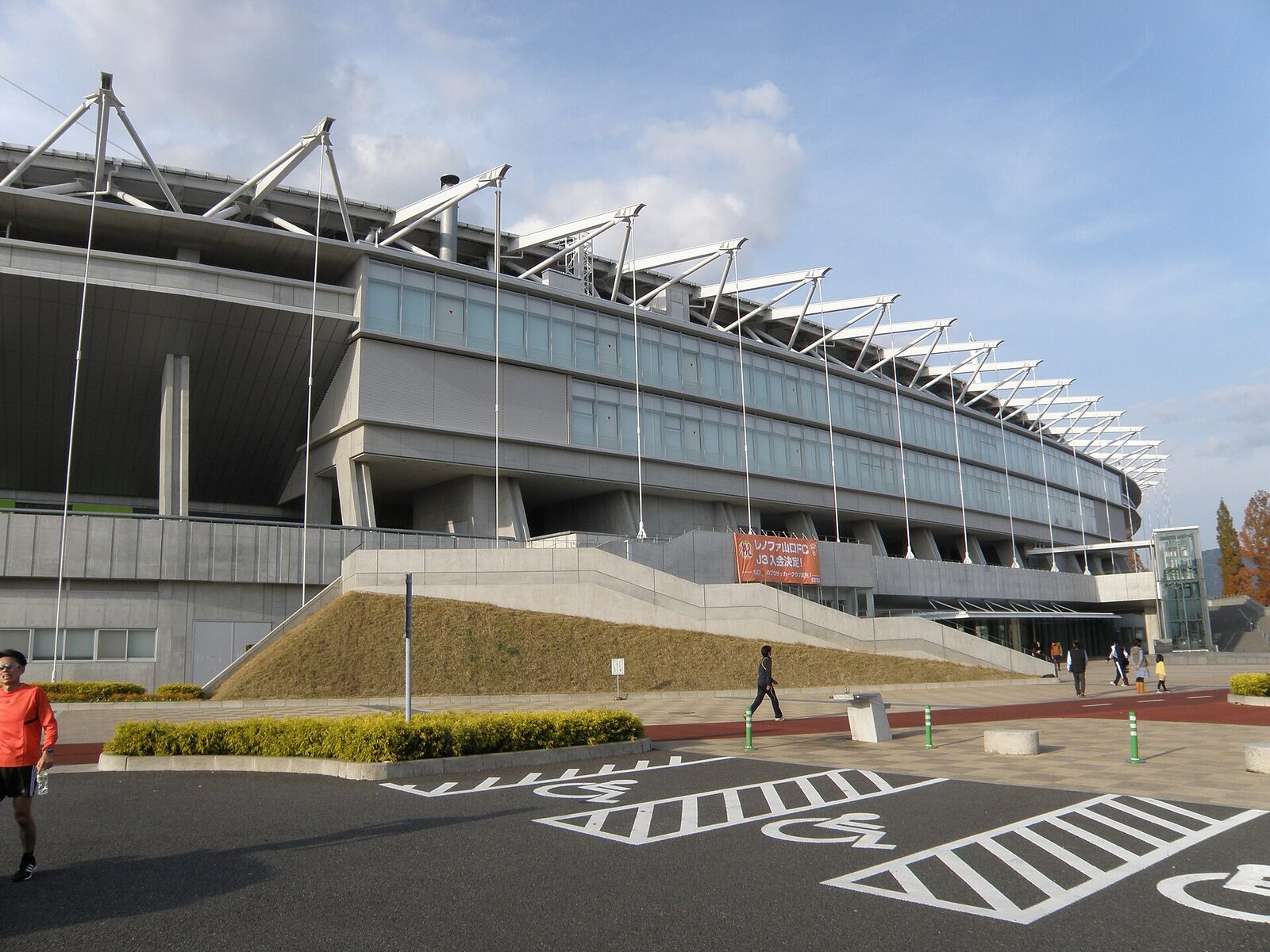 11月3日 山口市 レノファ鹿児島戦 14時キックオフ・臨時駐車場3か所・山口市民は先着1,000名優待