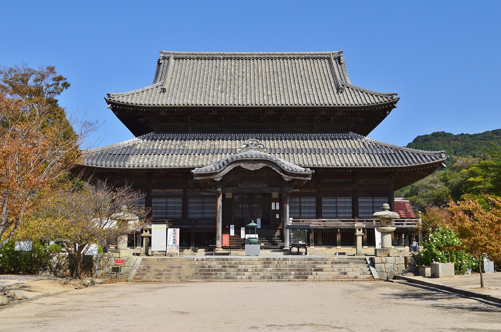 10月31日〜11月8日 防府市 周防国分寺ライトアップ 18〜21時・雨天決行・演奏会は10月31日14時